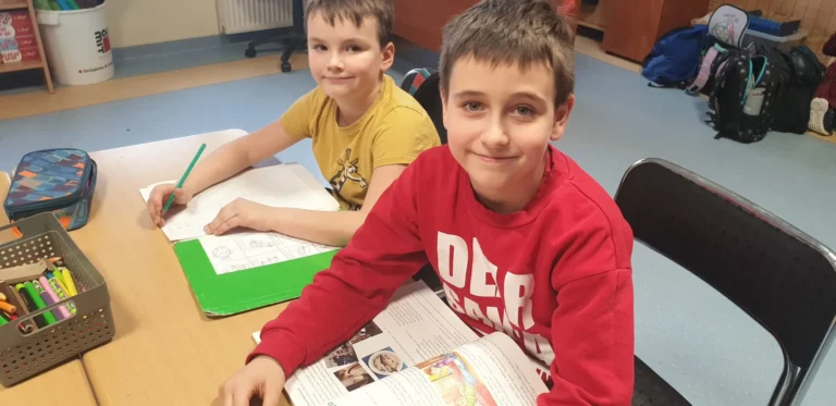 PHOTO-2022-12-13-22-23-37